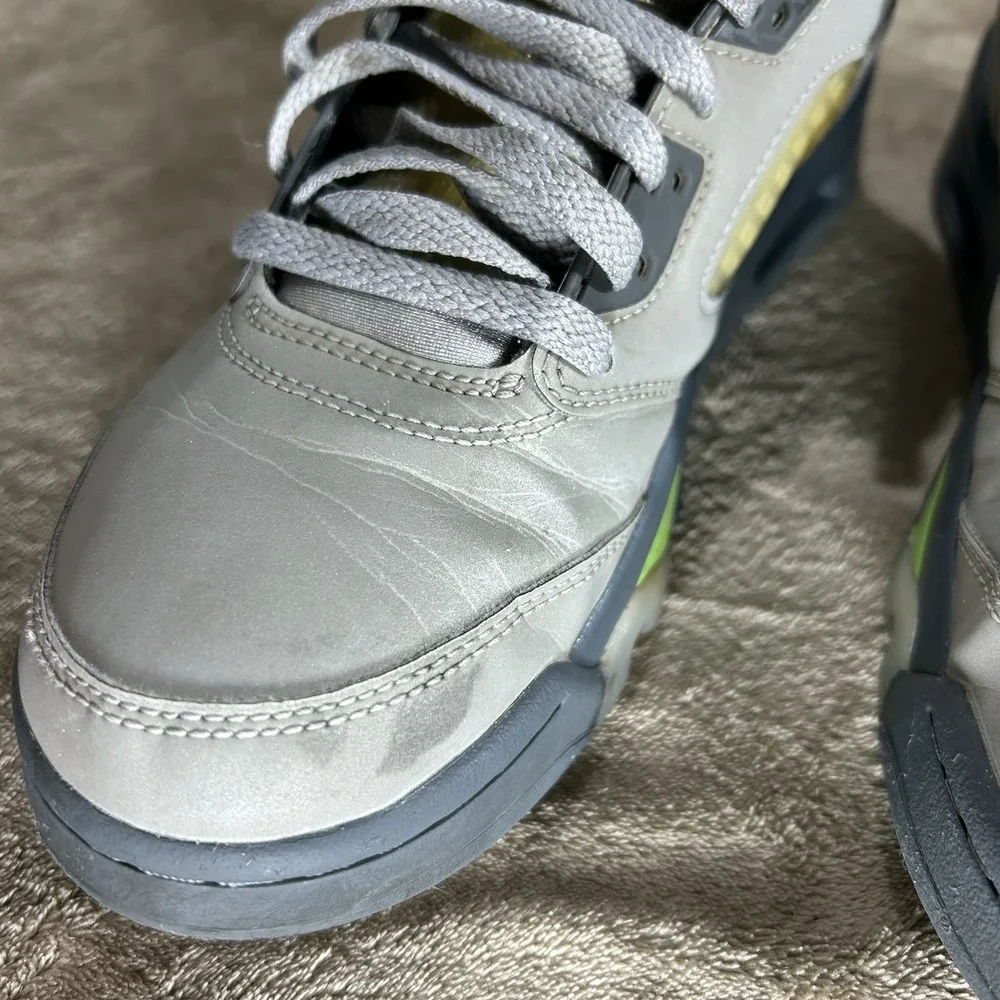 Nike Air Jordan 5 Retro Green Bean Silver Grey 2022 Size 8 DM9014-003
